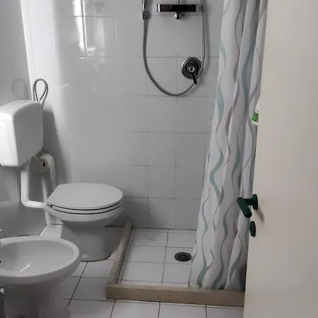 Isola Clara 公寓 比比翁