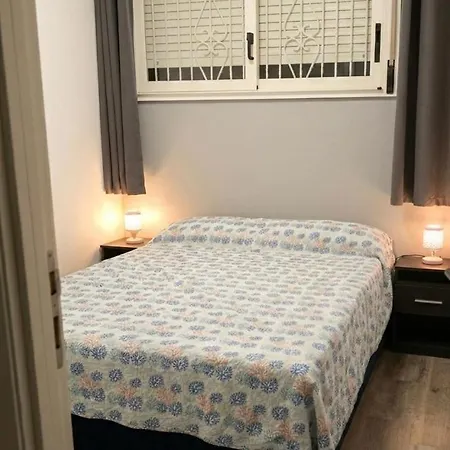 Isola Clara شقة بيبيوني